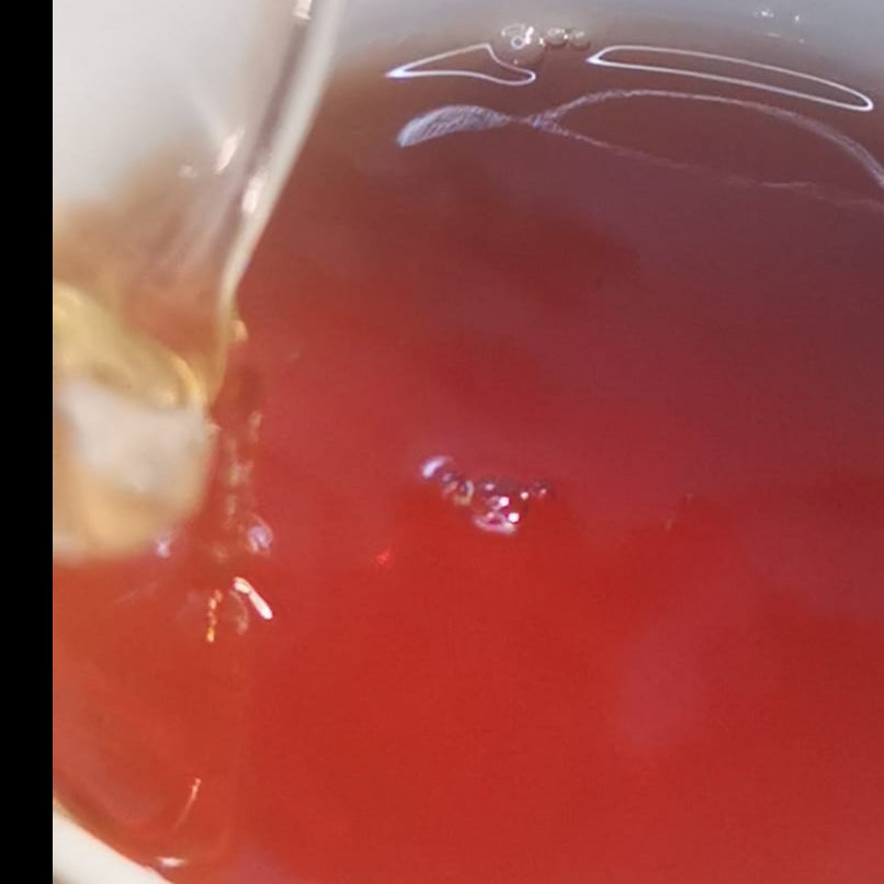 Queen of Sheng Pu'erh - YIWU PuEr tea cake 200g, ancient trees, Millennium Edition 茶王易武 生普洱之后 2000