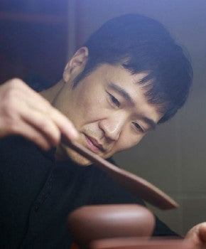 Zisha teapot Jing Zhou Shi Piao, handmade by artist Level 3, WANG Jun-Feng 王俊峰(L3-2018)Shi Hong 石红“景洲石瓢”