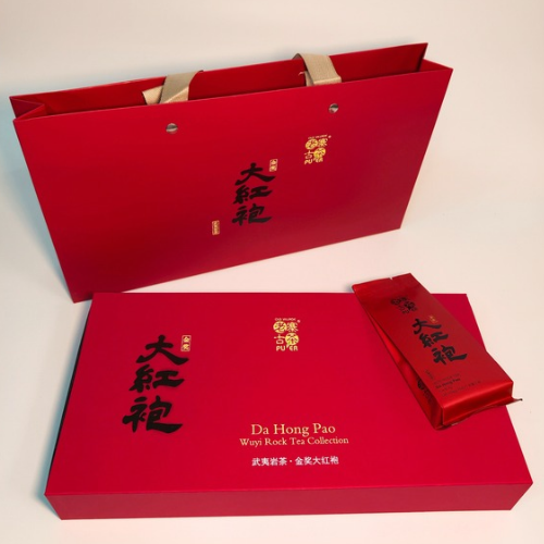 武夷岩茶 金奖大红袍（经典拼配）Wuyi Rock Tea · Gold Medal Da Hong Pao (Classic Blend)  by LZGC