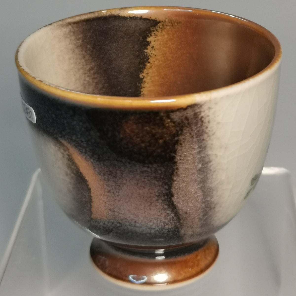 Xu Yafeng Jingdezhen Porcelain Tea Cup – Loquat & Magpie｜中国工艺美术大师 徐亚凤 · 枇杷喜鹊 闻香杯
