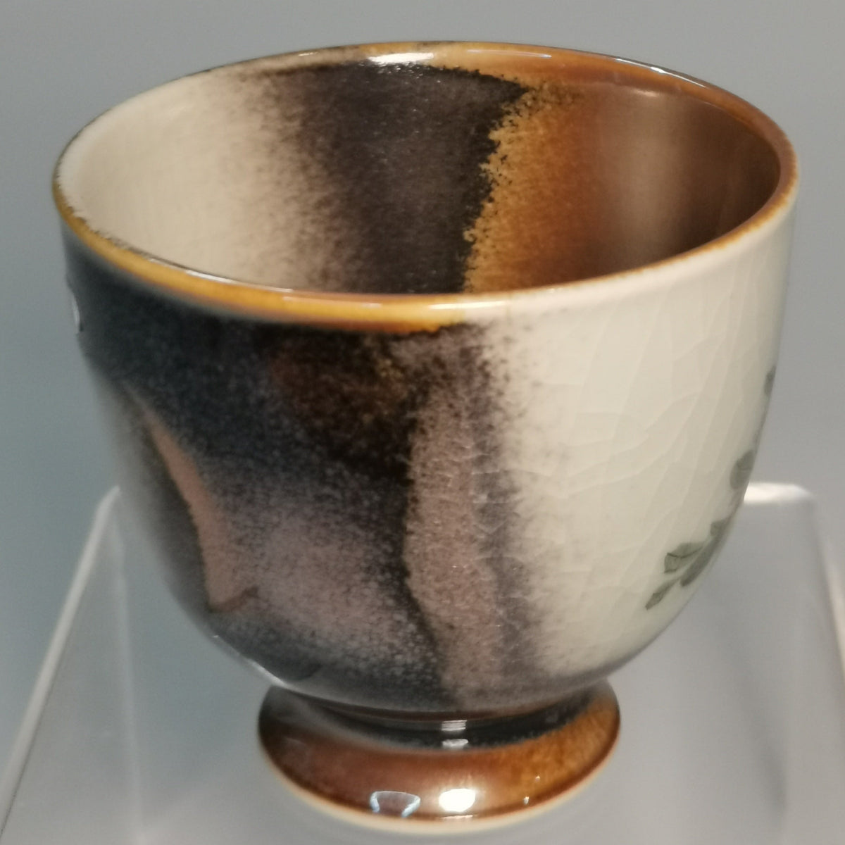 Xu Yafeng Jingdezhen Porcelain Tea Cup – Loquat & Magpie｜中国工艺美术大师 徐亚凤 · 枇杷喜鹊 闻香杯