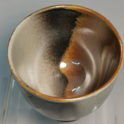 Xu Yafeng Jingdezhen Porcelain Tea Cup – Loquat & Magpie｜中国工艺美术大师 徐亚凤 · 枇杷喜鹊 闻香杯