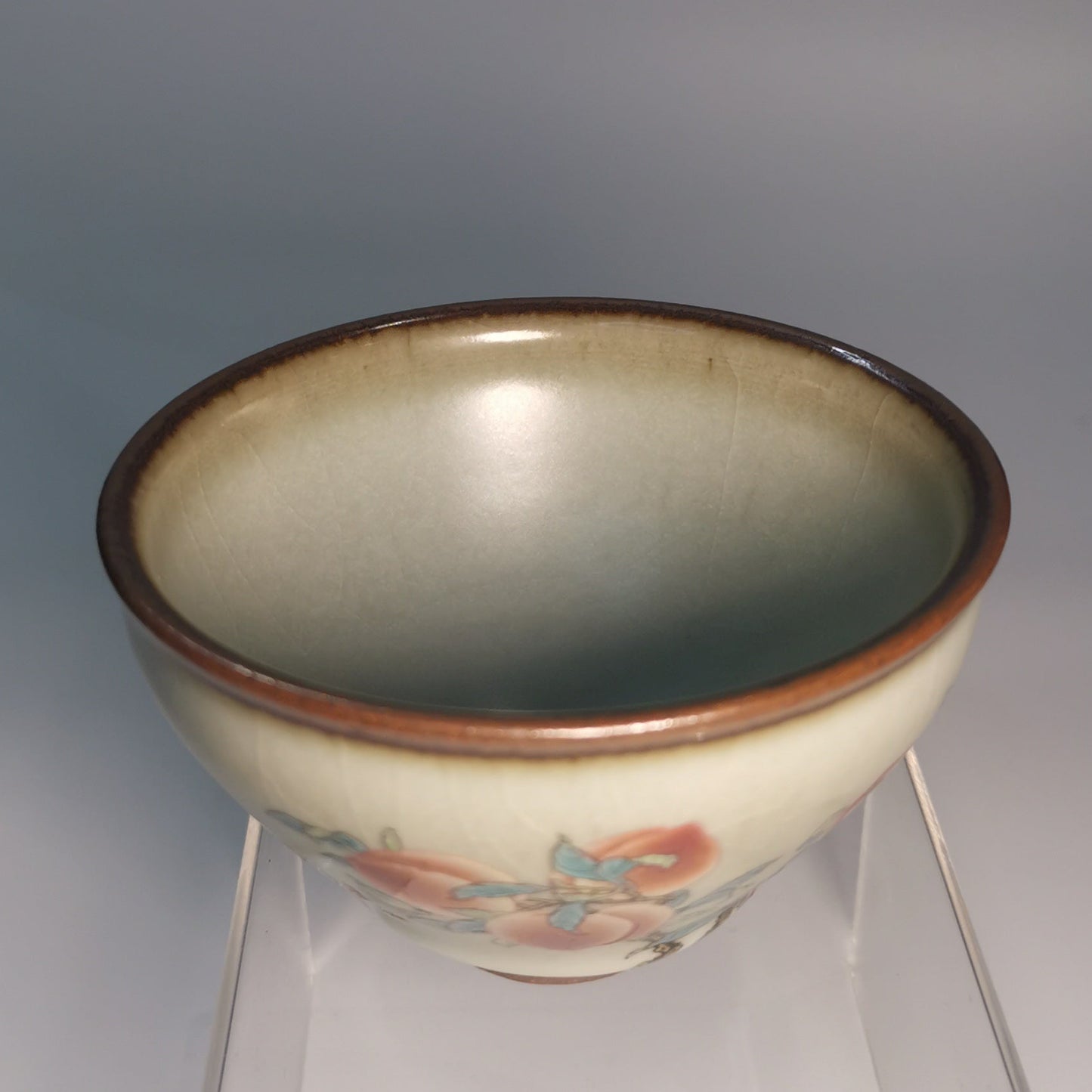 Yang Feiyan Hand-Painted Shoutao Jianzhan Tea Bowl YFY043｜Porcelain-Glazed Jian Ware with Certificate｜杨飞燕 手绘寿桃建盏