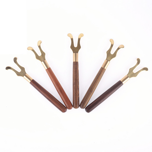 铜叉（壶盖专用）| 木柄铜制 传统实用茶道工具 Copper Lid Fork – For Japanese Tetsubin | Wood Handle Support Tool