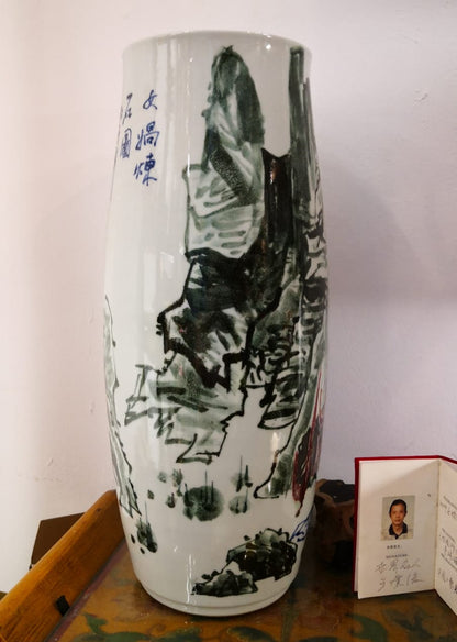 Wang Huaijun 1997 Singapore Exhibition Porcelain Vase – Nüwa Lianshi｜中国工艺美术大师 王怀俊 · 女娲炼石图 原装展件