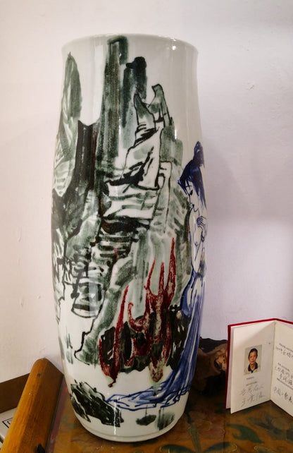 Wang Huaijun 1997 Singapore Exhibition Porcelain Vase – Nüwa Lianshi｜中国工艺美术大师 王怀俊 · 女娲炼石图 原装展件