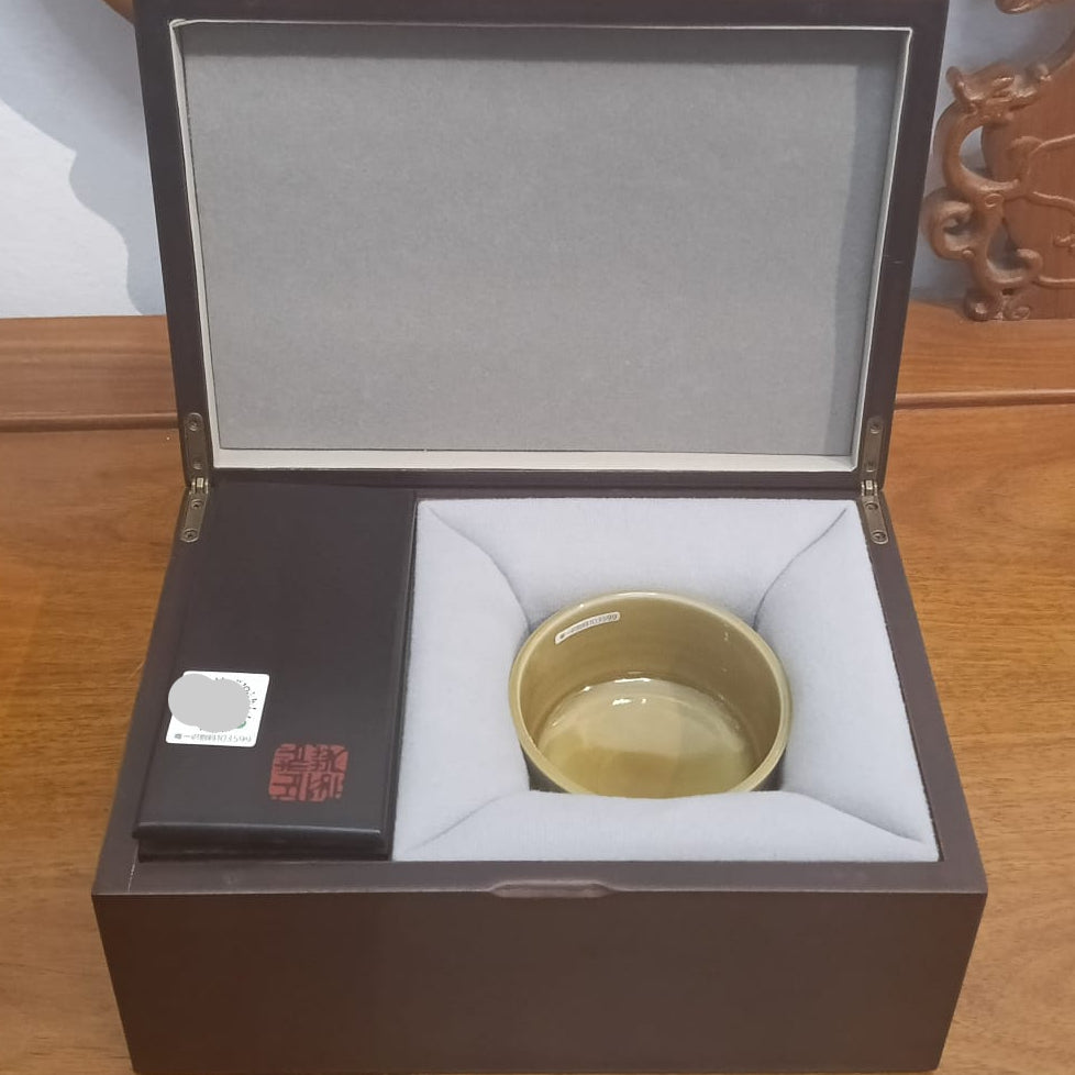 Zhang Songmao Jingdezhen Porcelain Tea Cup – Three Visits to the Thatched Cottage｜中国工艺美术大师 张松茂 · 三顾茅庐 风雪访贤 扳指杯