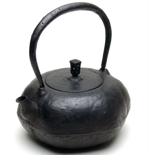 Japan Nanbu Tetsubin, Koizumi Nizaemon, Kikko Gata 日本南部铁瓶，御釜屋 小泉仁左衛門 十一代 龟甲形 供箱