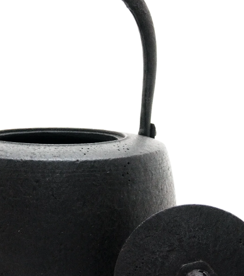 Japan Nanbu Tetsubin, Koizumi Nizaemon, Ubaguchi-Mozuyagata-tetsubin 日本南部铁瓶，御釜屋 小泉仁左衛門 十一代 姥口万代屋形 鉄瓶 供箱