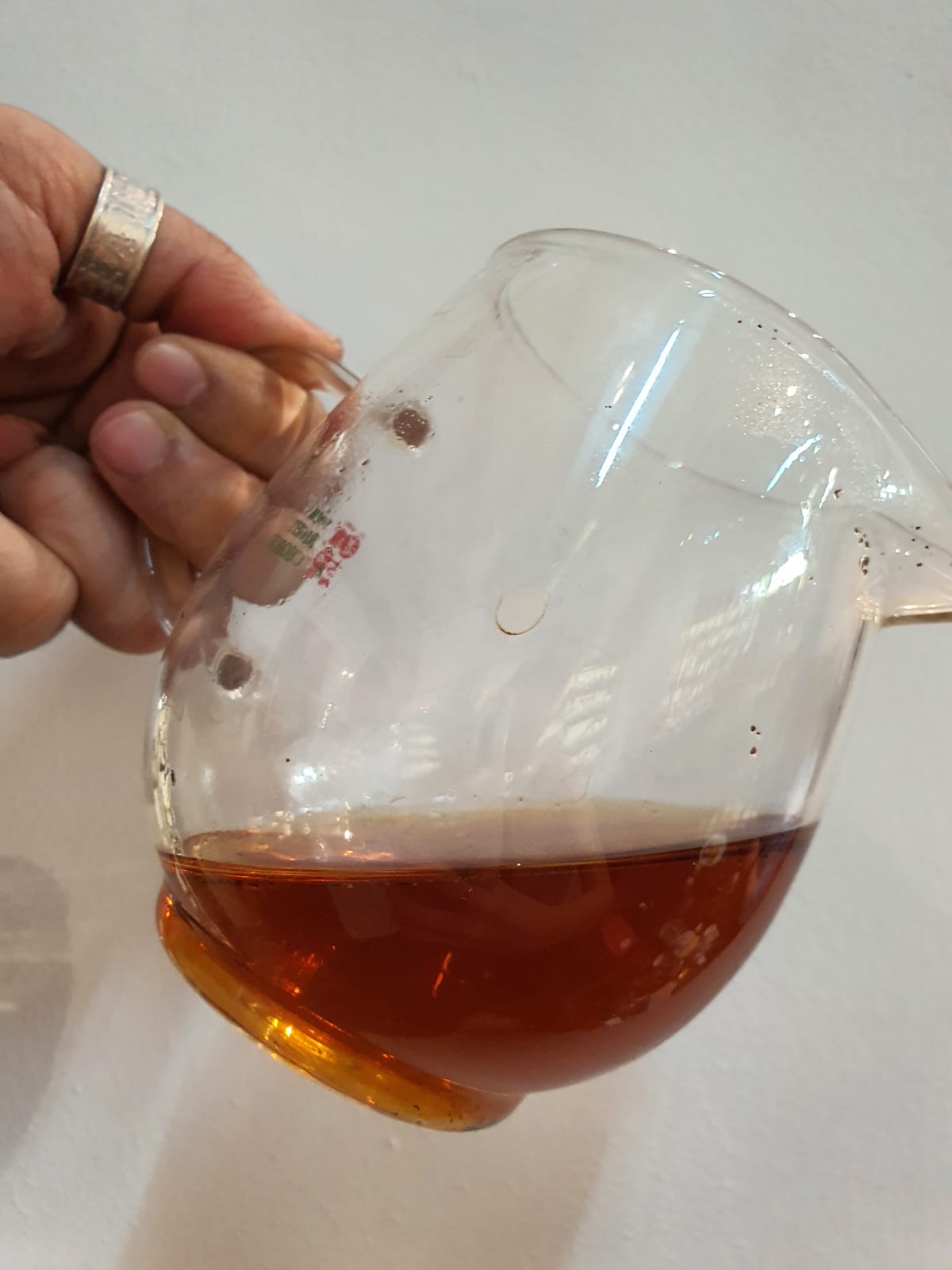 寿眉饼 · 2010/2011 福鼎白茶（磻溪高山）1043 LZGC Shou Mei Fu Ding White Tea (Panxi High Mountain) teacake each 330g