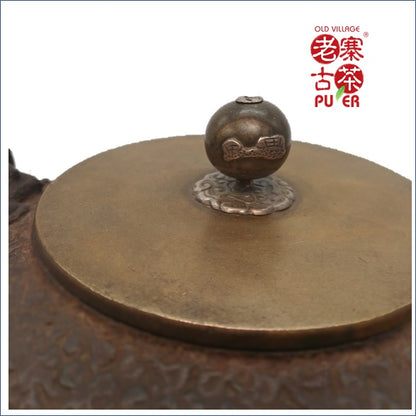 Japan Kyoto Tetsubin, Kibundo 日本京都老铁瓶，亀文堂 初期 波千鸟 家戌双款 供箱 - Old Village Puer 老寨古茶