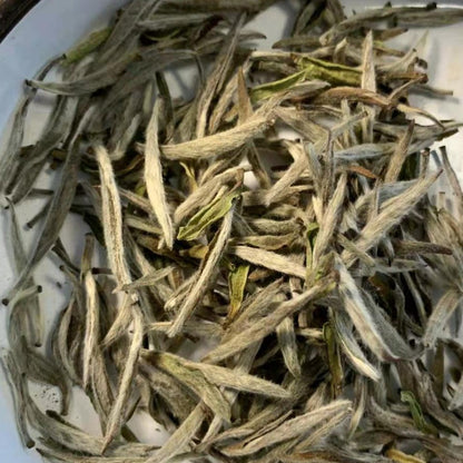 银色仙子 · Silver Fairy™ 2018 白毫银针 福鼎白茶 1812 OVP Bai Hao Yin Zhen White Tea (Fu Ding) loose Tea in Tin