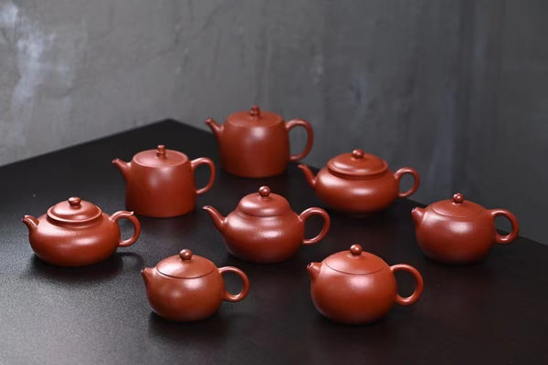 Zisha teapot Gong Deng, handmade by artist Level 3, CHEN Hua-Jun 陈华军（L3-2021）极品皱褶 小煤窑朱泥 紫砂壶 “扁宫灯”