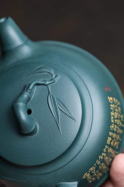 Zisha teapot Qu Zhu, handmade by artist Level 3, YANG Fei 杨菲（L3-2021）民国绿泥 紫砂壶 “曲竹”