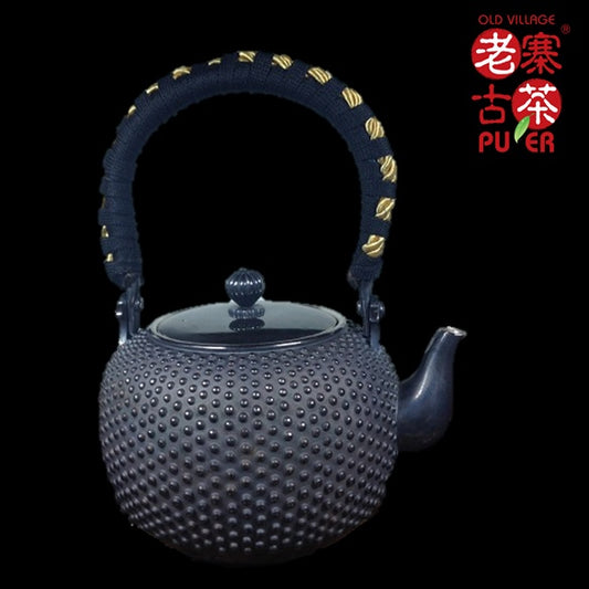 Japan Silver Kettle 日本纯银壶，湯沸 銀瓶 菊摘 霰纹丸型 - Old Village Puer 老寨古茶